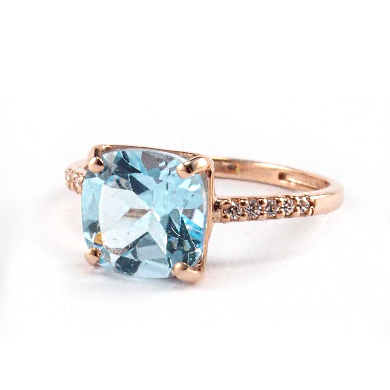 Ring Lana Topas