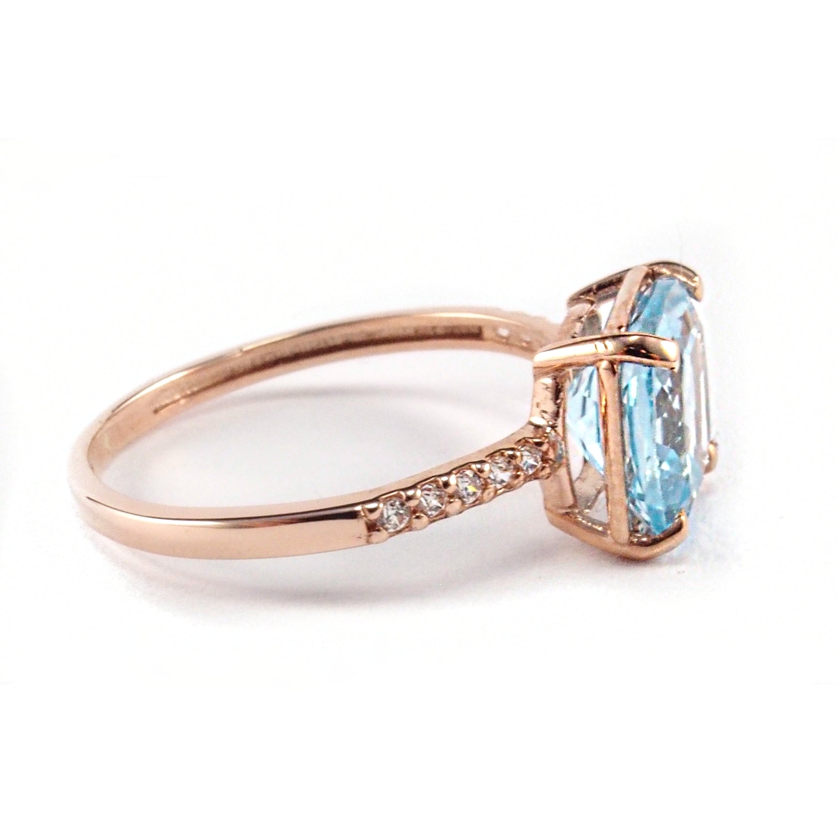 Ring Lana Topas