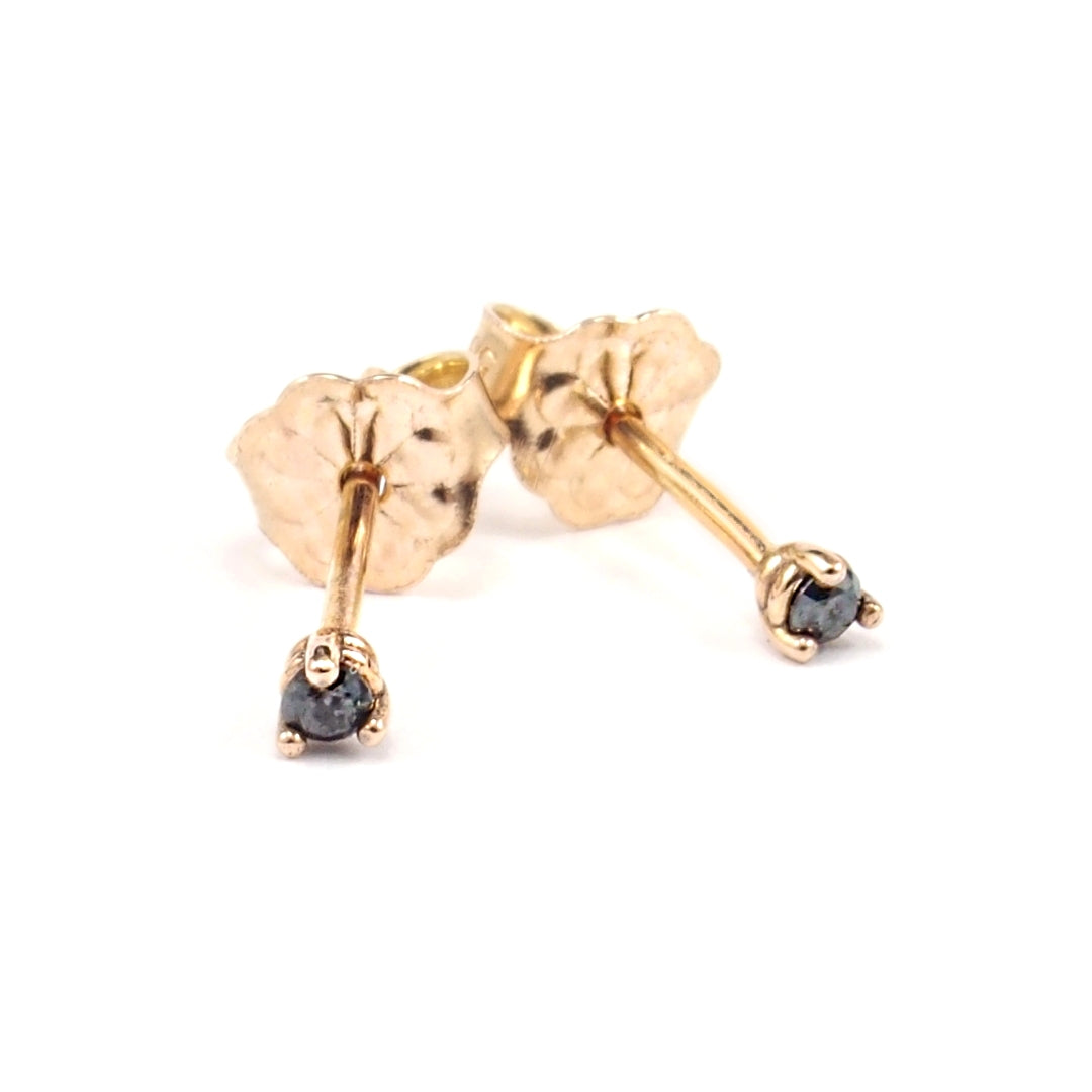 Ohrstecker Sofia mini schwarz